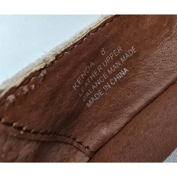 Steve Madden Edgy Boho Chic Kendaa Studded Flats Size 8 - Picture 7 of 8